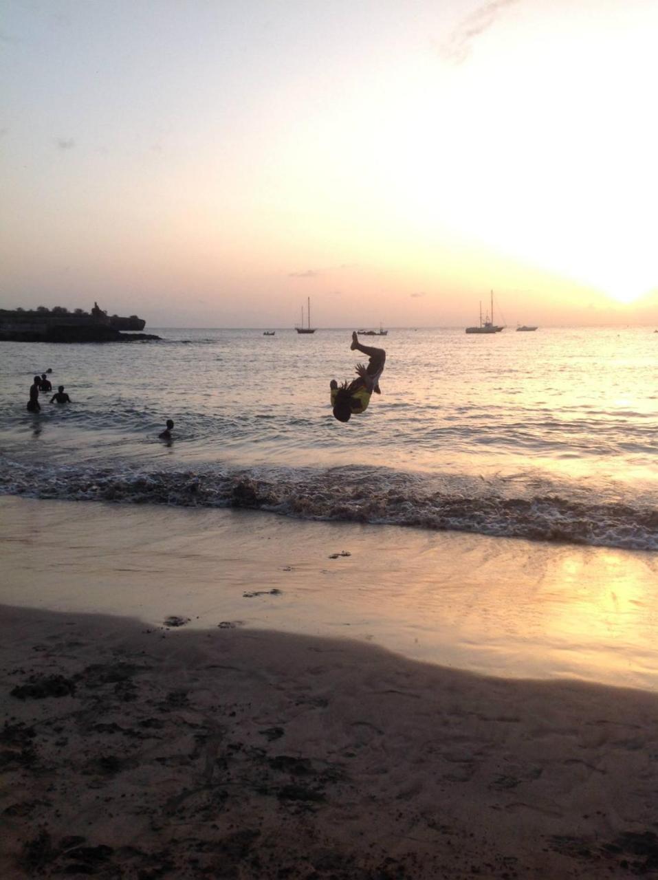 Casa Cabral : Big Apartment Next To The Beach تارافال المظهر الخارجي الصورة